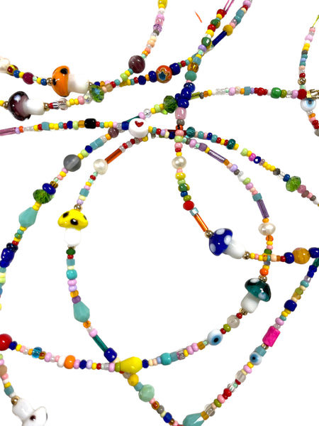 HC DESIGNS - Seed Beads Multicolor Mushroooms