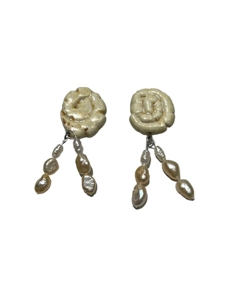 LAS MALCRIÁS- Hearts Ceramics- Seashell with Pearls Earrings