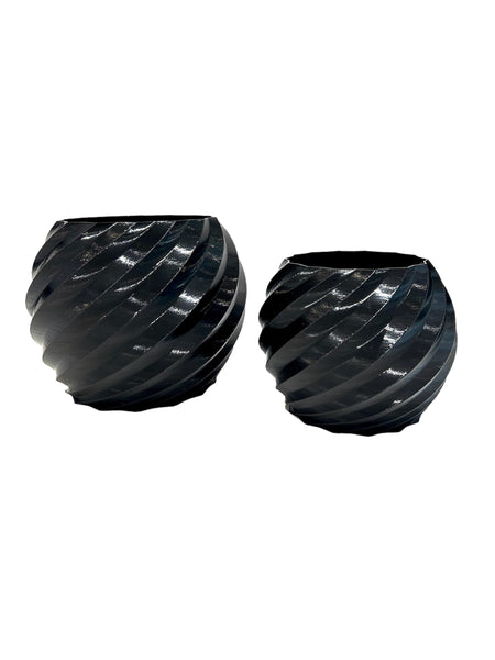WATRIC - Black Spiral Planter (different sizes available)