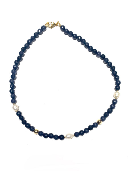 HC DESIGNS- Small Agates and Triple Pearls Short Necklace (different colors available)