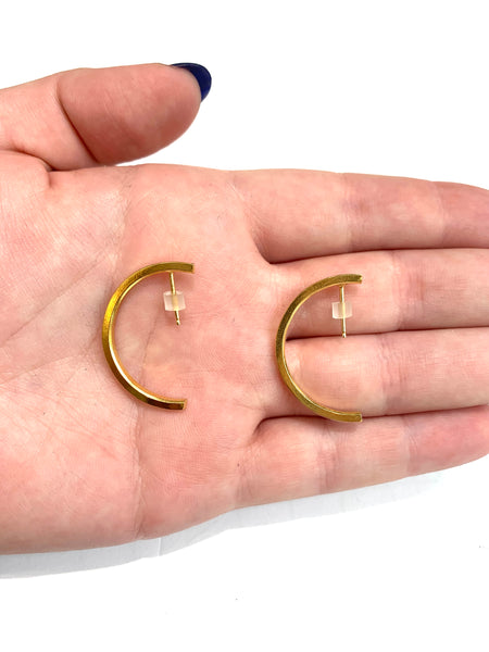 MONIQUE MICHELE- Small Arch Brass Earrings