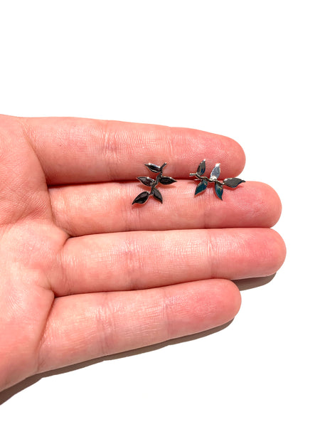 MUNS - Heliconia Earrings (Silver o Gold Plated)